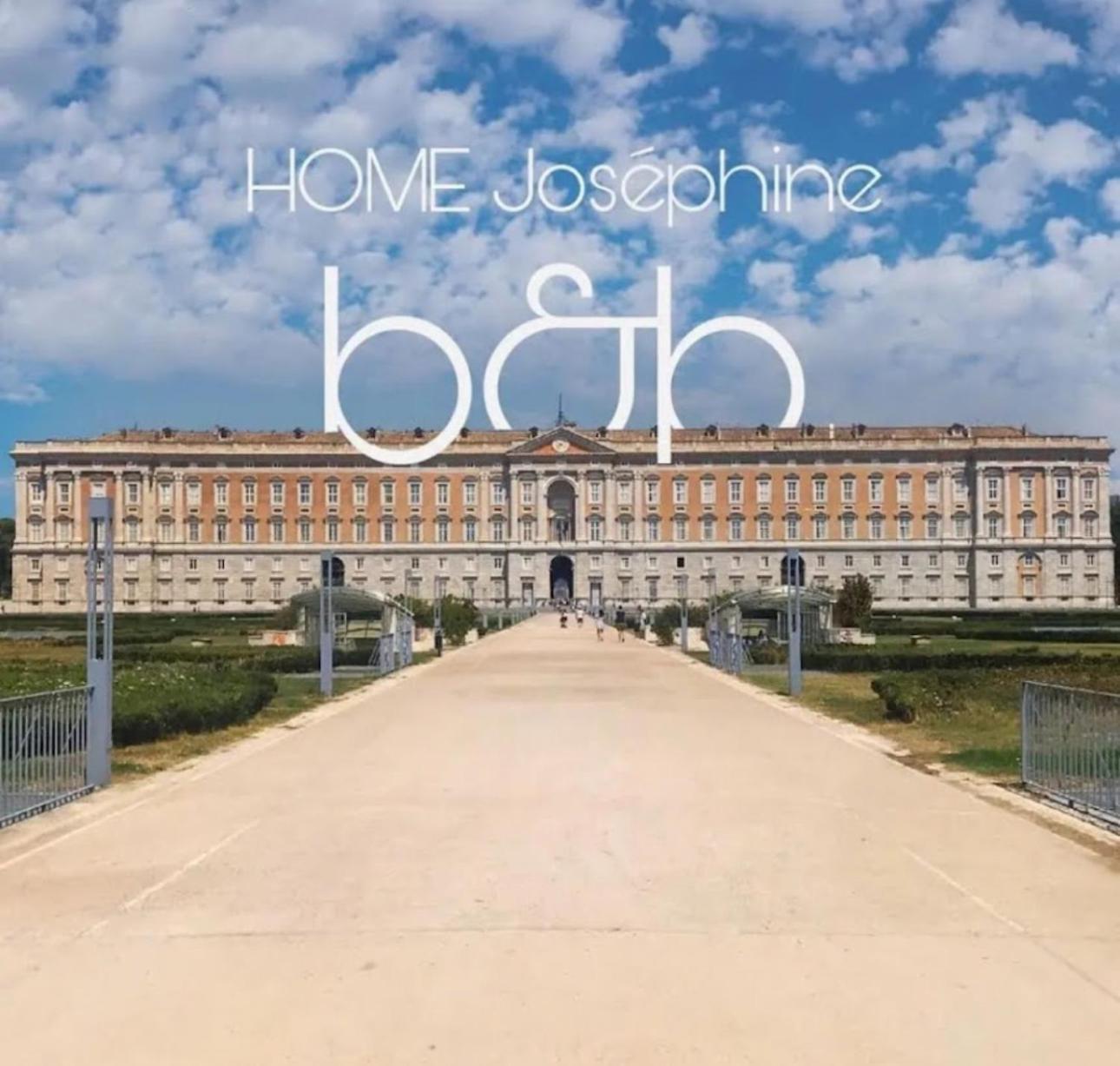 Home Josephine, A Due Passi Dalla Reggia Caserta Exterior foto